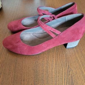 Aerosoles red velvet block heels